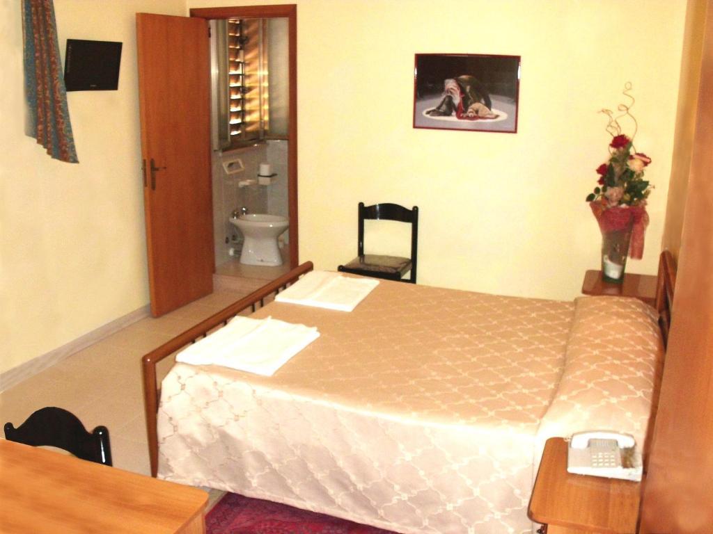 Hotel Ristorante Cordial Comiso Pokój zdjęcie