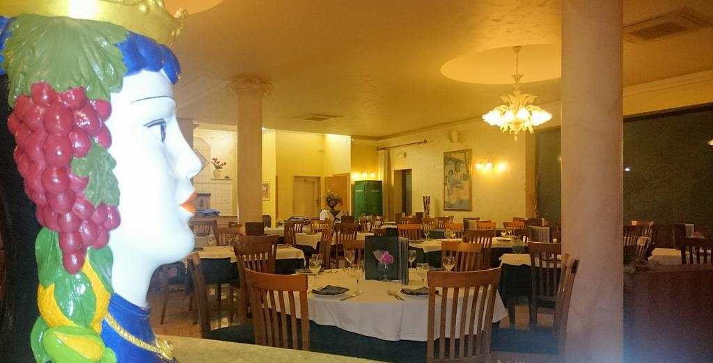 Hotel Ristorante Cordial Comiso Zewnętrze zdjęcie