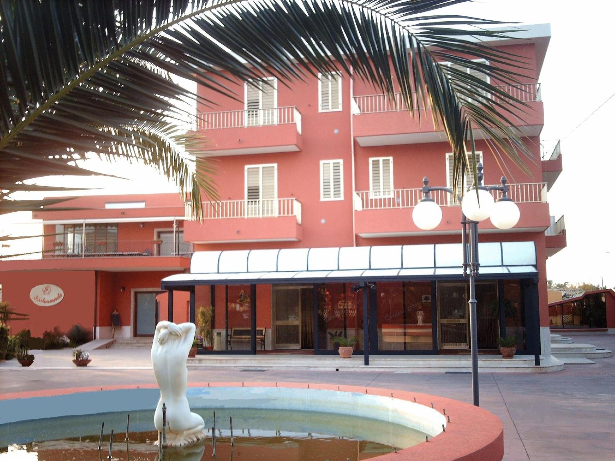 Hotel Ristorante Cordial Comiso Zewnętrze zdjęcie